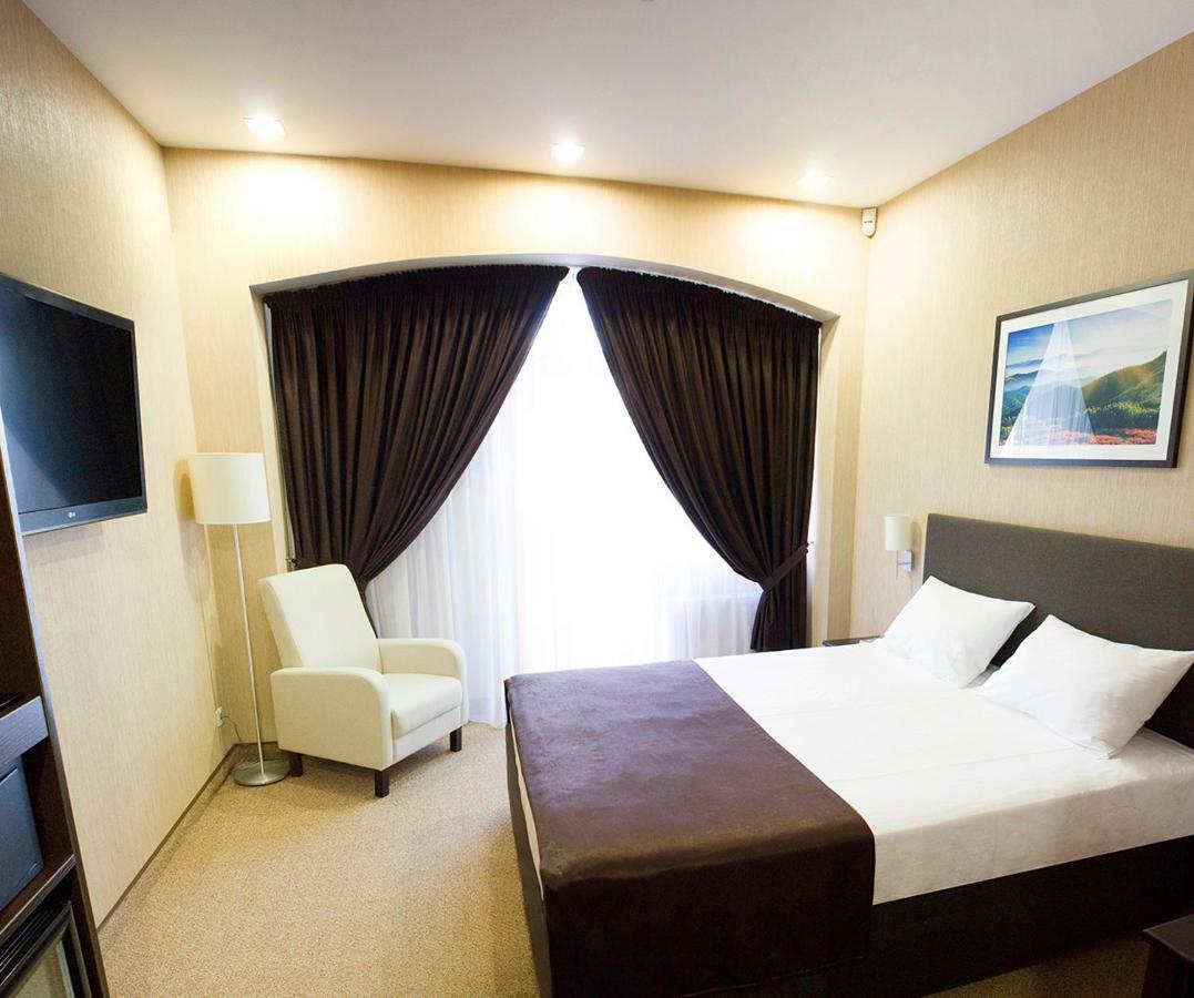 Al Mar Hotel Schaslyve Ngoại thất bức ảnh