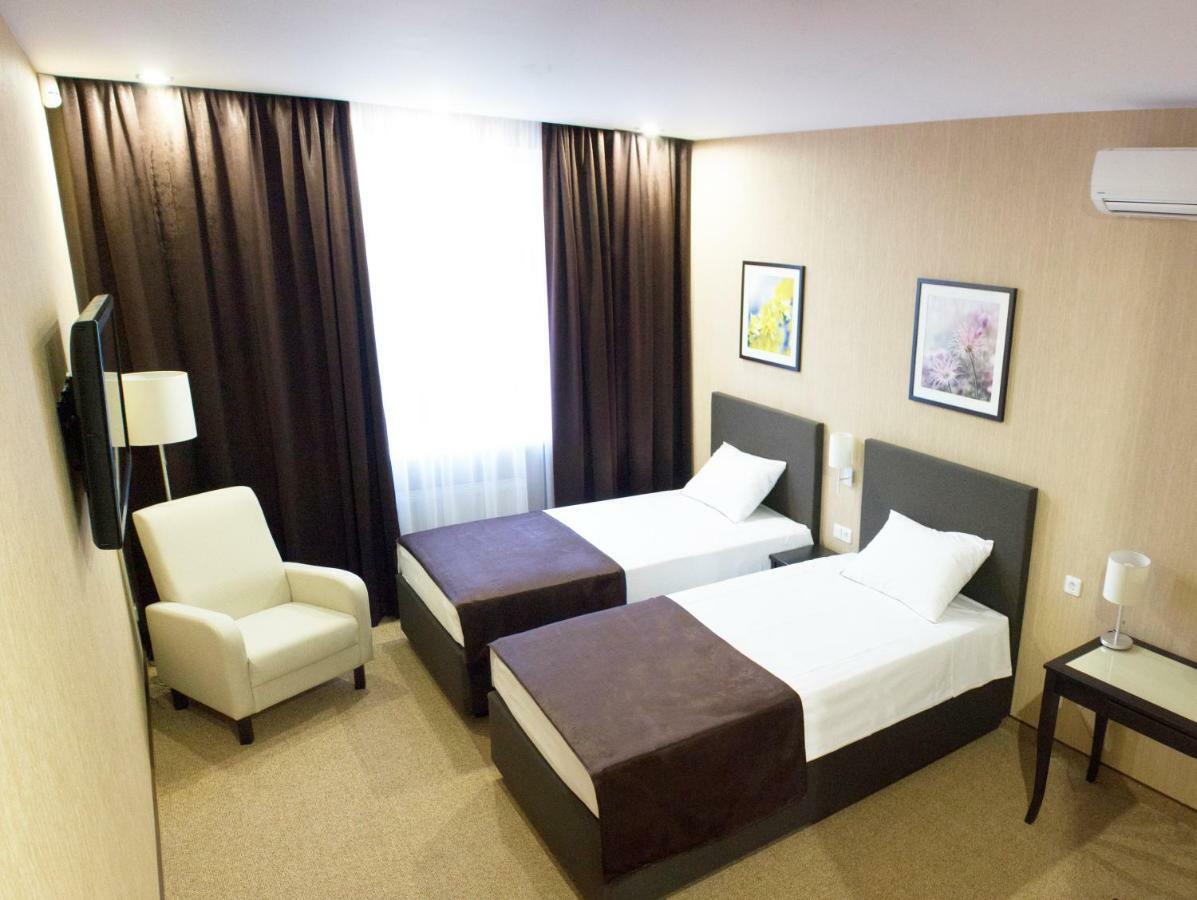 Al Mar Hotel Schaslyve Ngoại thất bức ảnh